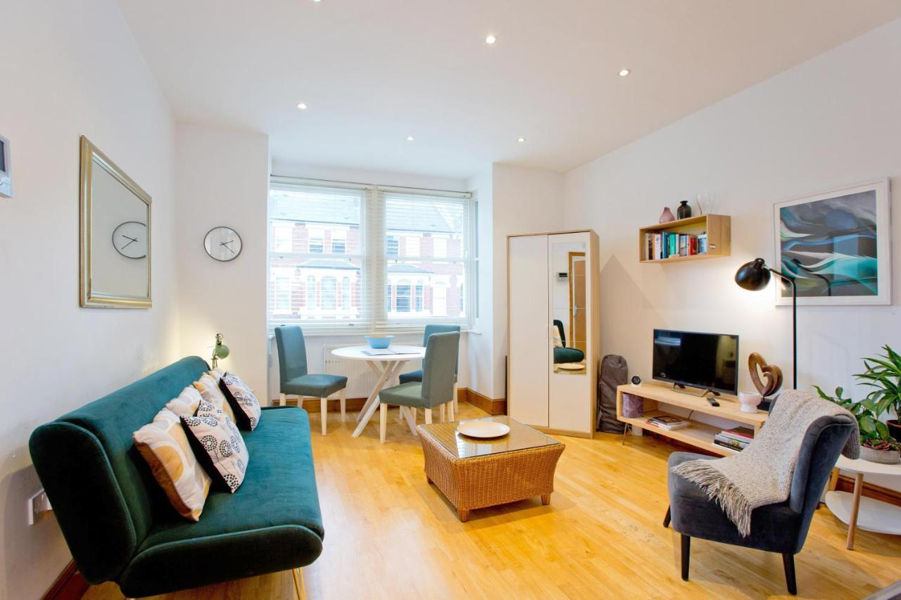 Comfortable Highbury Fields 1 Bedroom Apartment - Parking By Request London Exterior photo